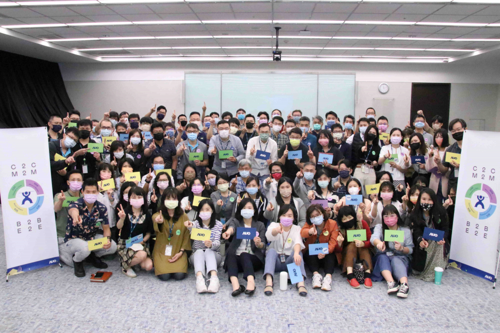 友達提供全球及集團輪調機會，支持同仁持續進修學習，致力為專業人才打造友善多元的職場環境