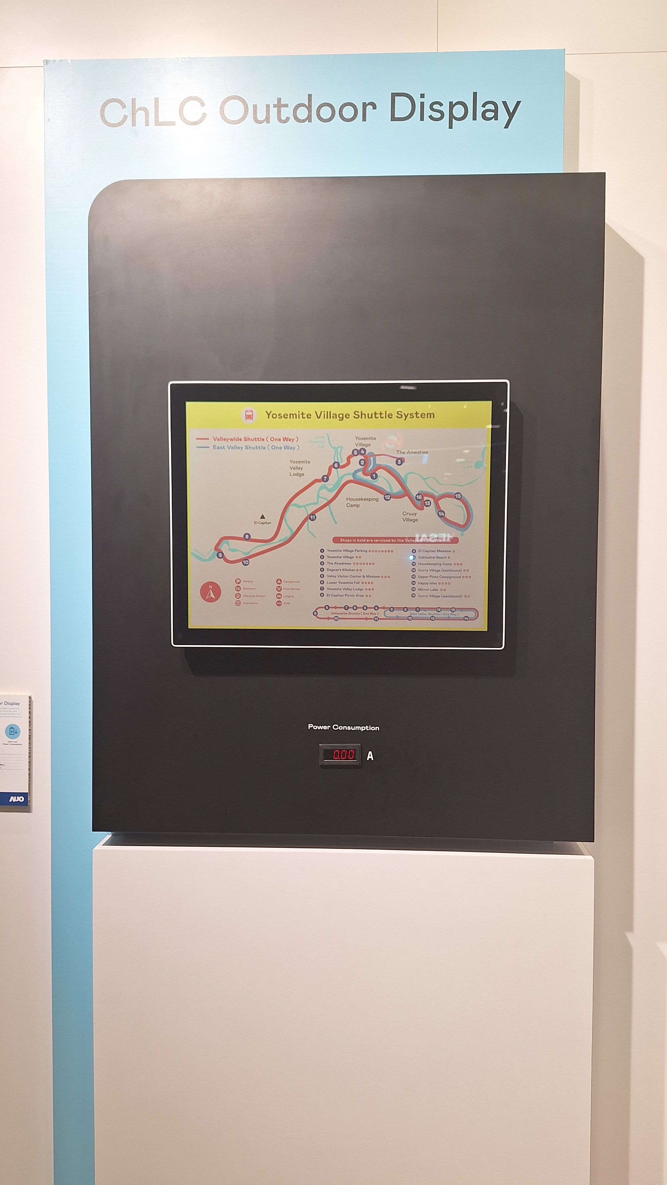 bb贝博Ballbet的「胆固醇液晶超低耗能户外全彩显示器」不只环保省电，且符合户外严苛使用环境，拥有在摄氏-30度至85度下的宽温使用优势，并且强光愈强愈能呈现绝佳的色彩饱和度及显示效果，易于安装的特性将成为户外电子看板的新首选。