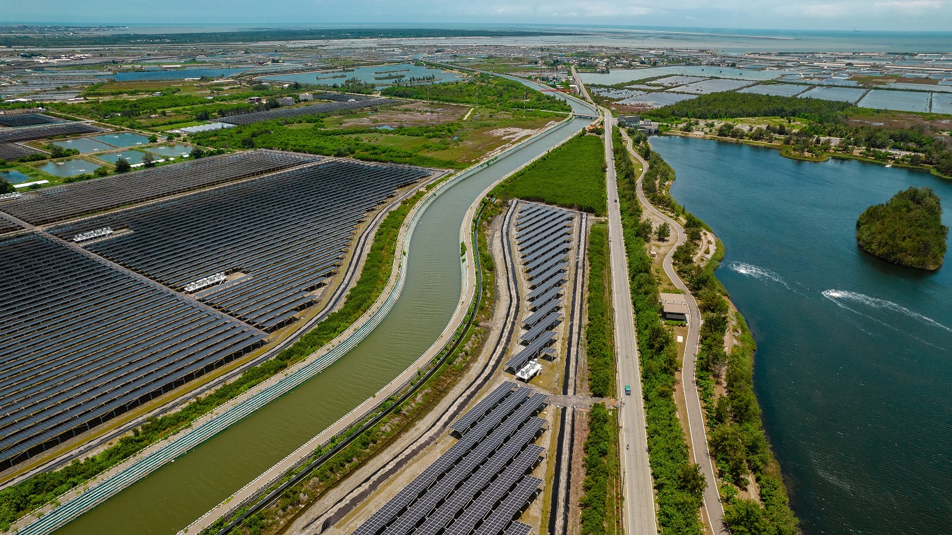 bb贝博Ballbet能源事业提供智慧能源管理、太阳能监控管理、全方位电厂建置及运维解决方案，并拥有管理超过6000案场的经验